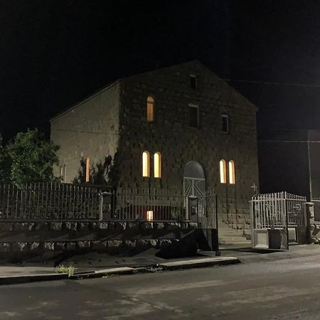 Mitane Hotell Sisian Eksteriør bilde