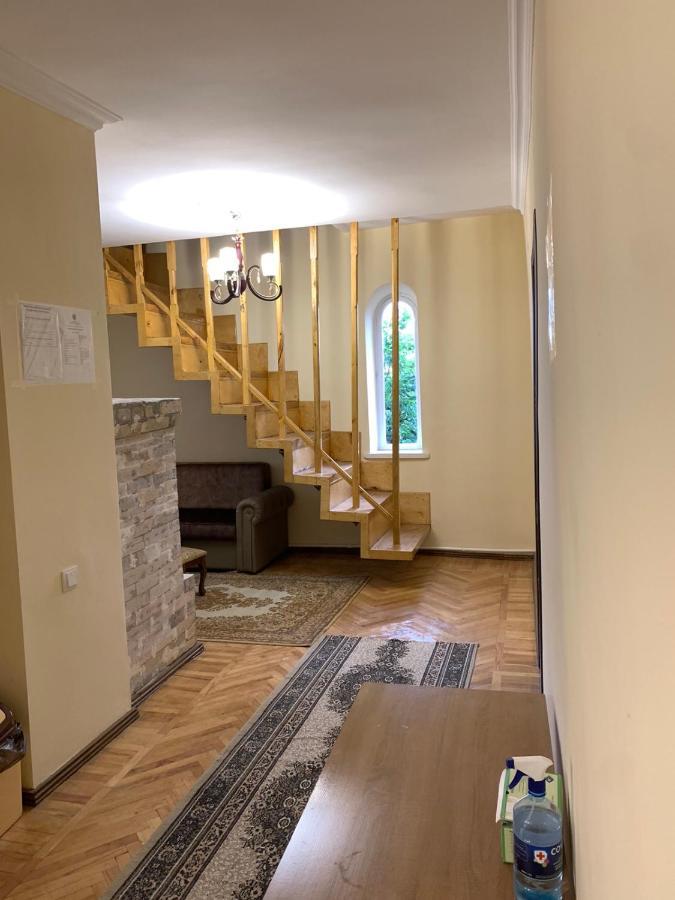 Mitane Hotell Sisian Eksteriør bilde