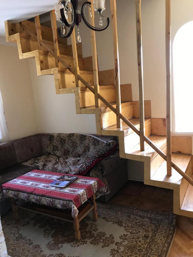 Mitane Hotell Sisian Eksteriør bilde
