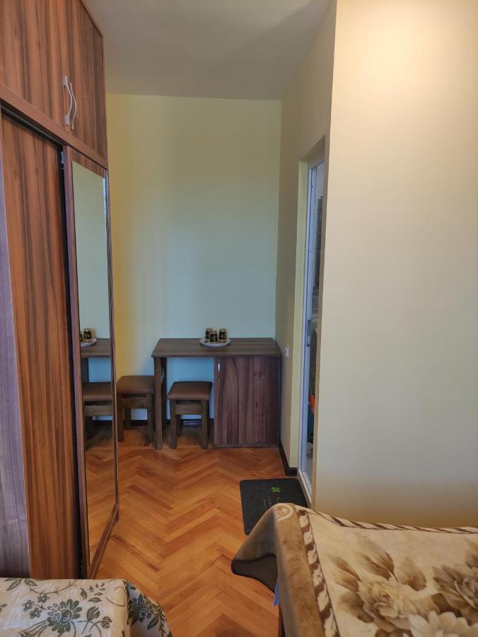 Mitane Hotell Sisian Eksteriør bilde