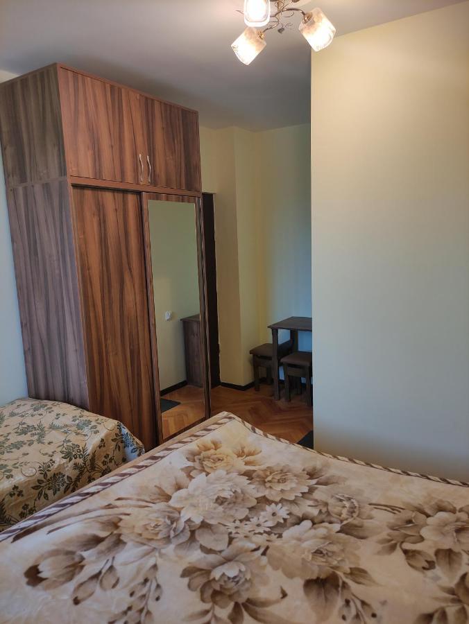 Mitane Hotell Sisian Eksteriør bilde